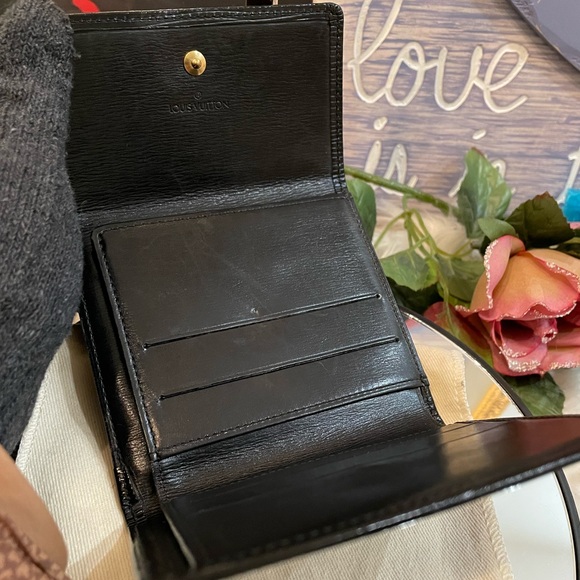 LV EPI Black Men’s Wallet with Dustbag - Picture 6 of 13